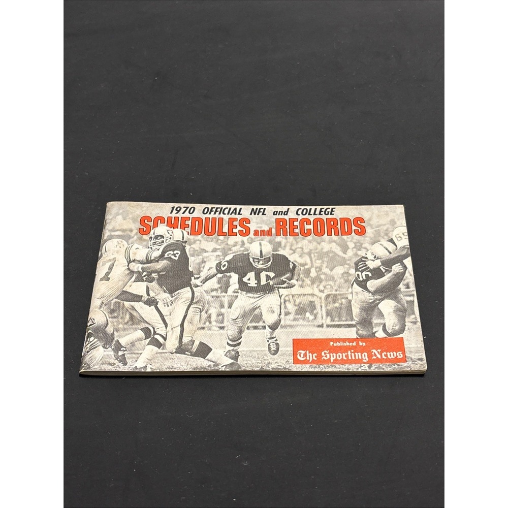 1970 The Sporting News Official NFL & College Football Schedules Records